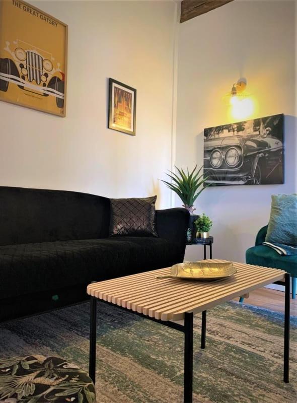 Le Gatsby Apartment Chartres Ngoại thất bức ảnh