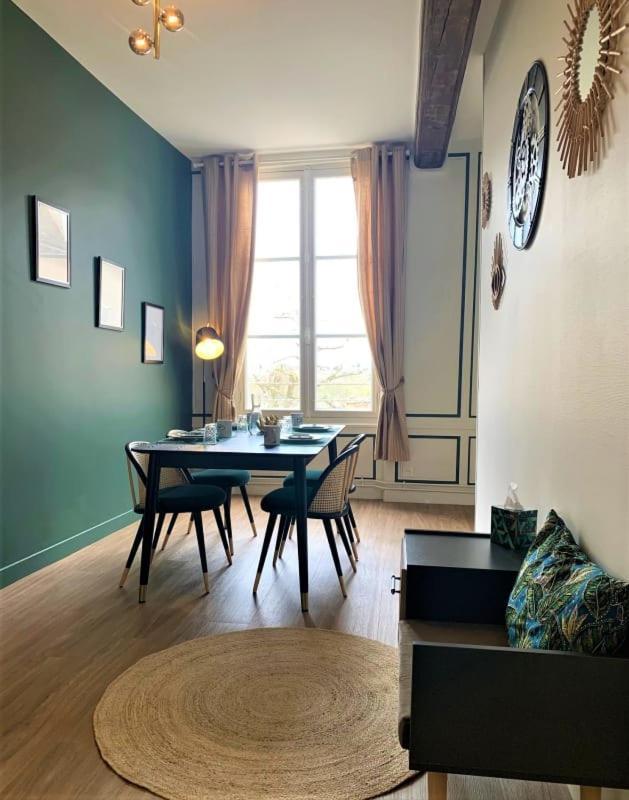 Le Gatsby Apartment Chartres Ngoại thất bức ảnh